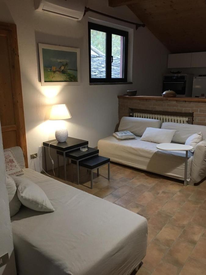 Tenuta Cà Di Bertucci Apartamento Solignano Exterior foto