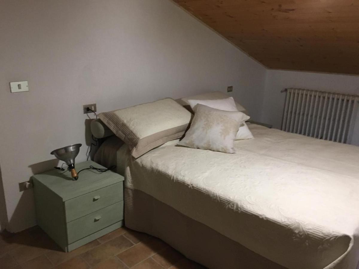 Tenuta Cà Di Bertucci Apartamento Solignano Exterior foto
