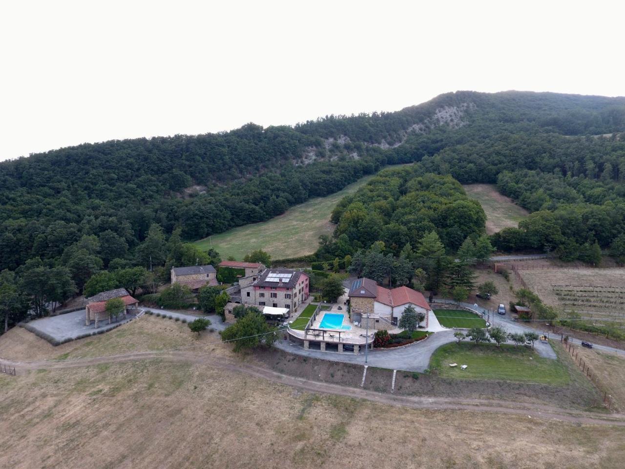 Tenuta Cà Di Bertucci Apartamento Solignano Exterior foto