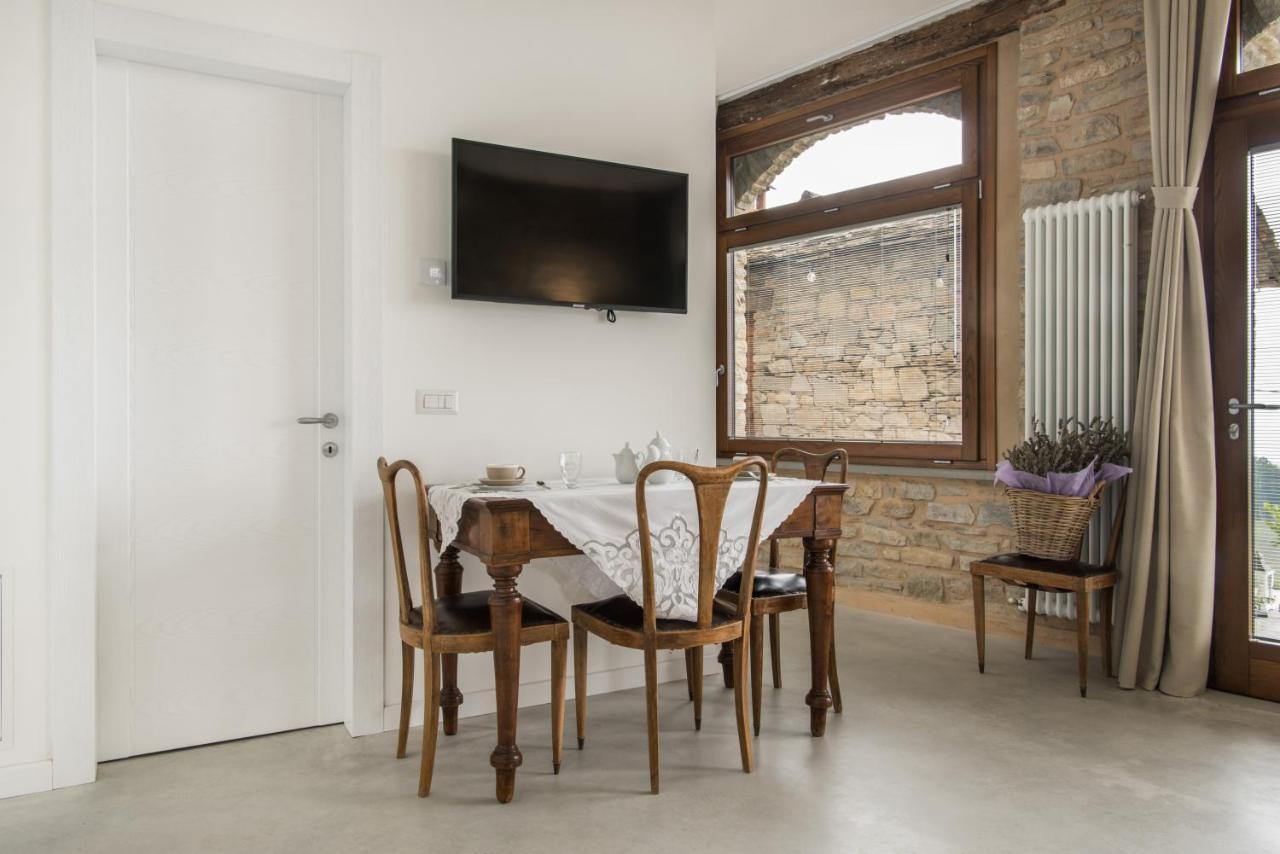 Tenuta Cà Di Bertucci Apartamento Solignano Exterior foto