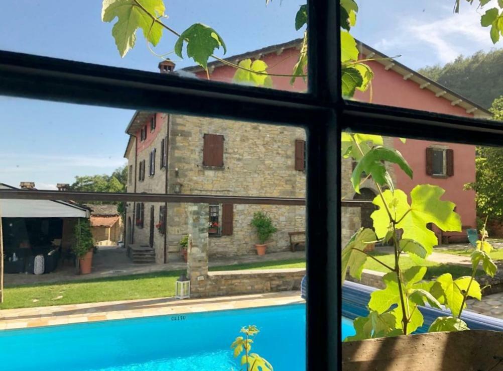 Tenuta Cà Di Bertucci Apartamento Solignano Exterior foto